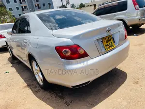 Toyota Mark X 2005