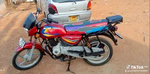 Bajaj CT 125X 2025 Red