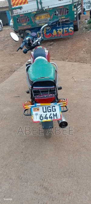 Bajaj CT 125X 2025 Red