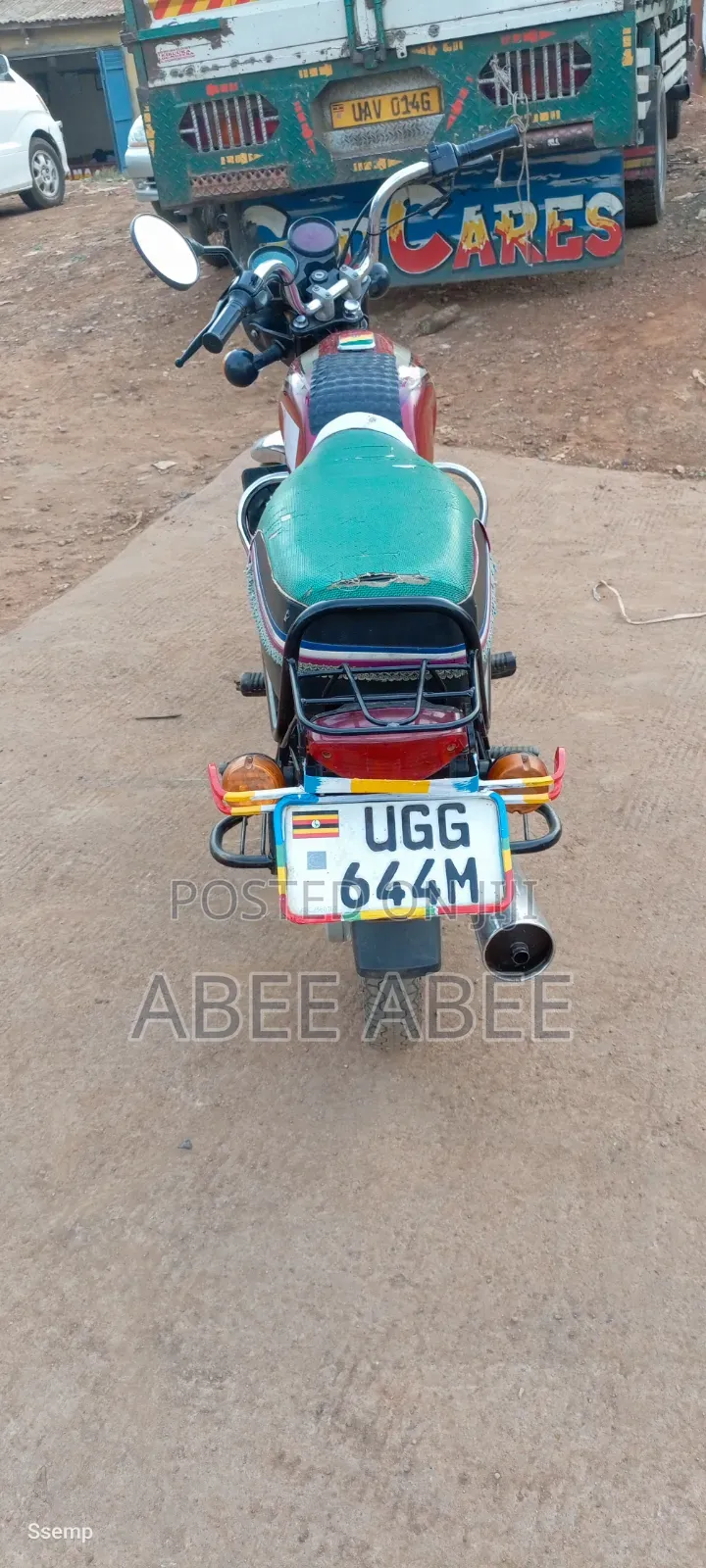 Bajaj CT 125X 2025 Red