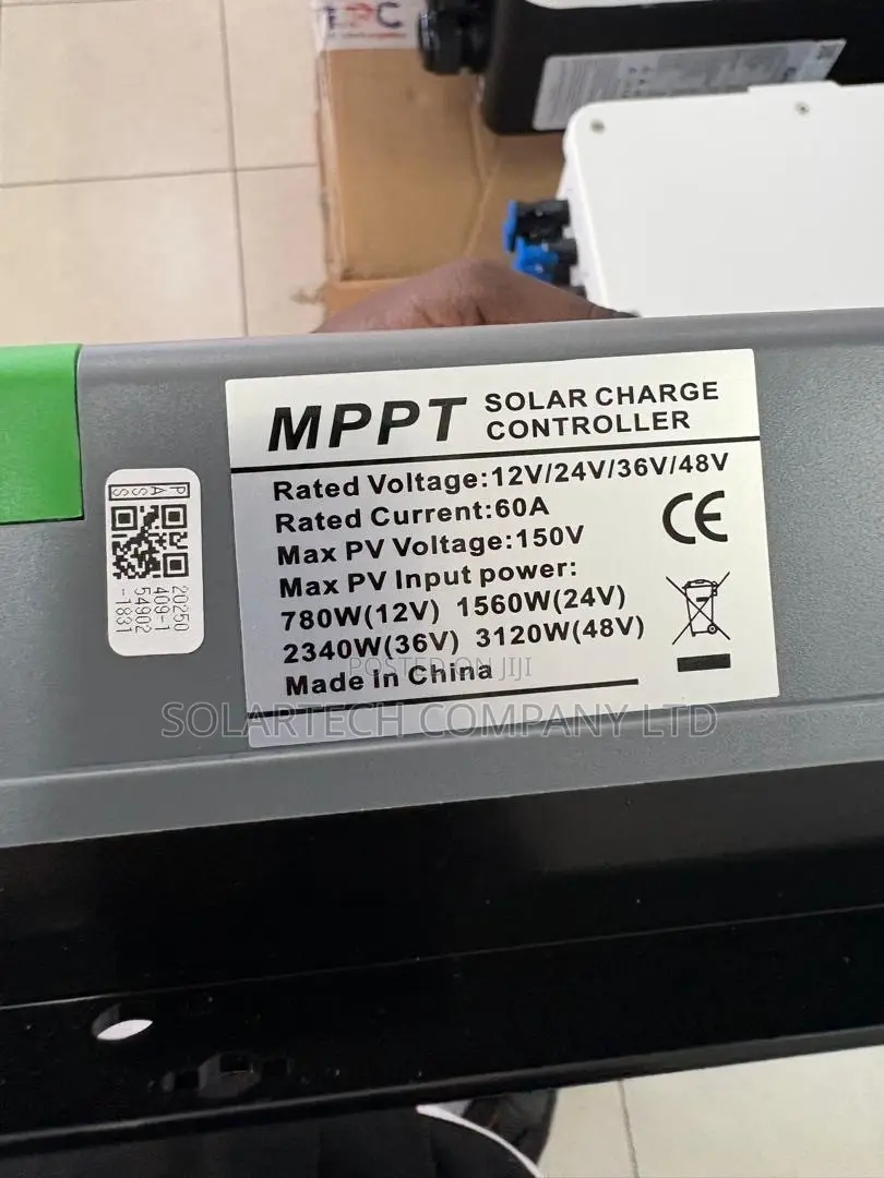GOTOSOLAR Professional 60A MPPT Solar Charge Controller Grey Green