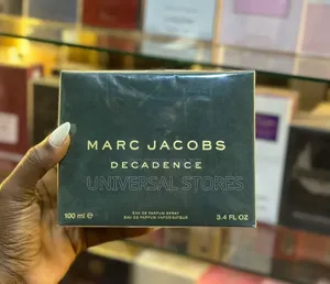 Marc
Jacobs
Decadence
