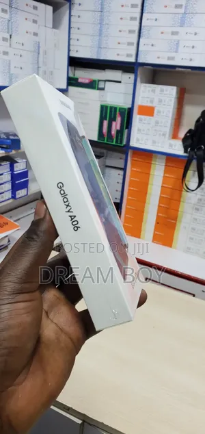 New Samsung Galaxy A06 128 GB Black