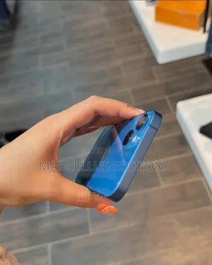 Apple iPhone 13 256 GB Blue