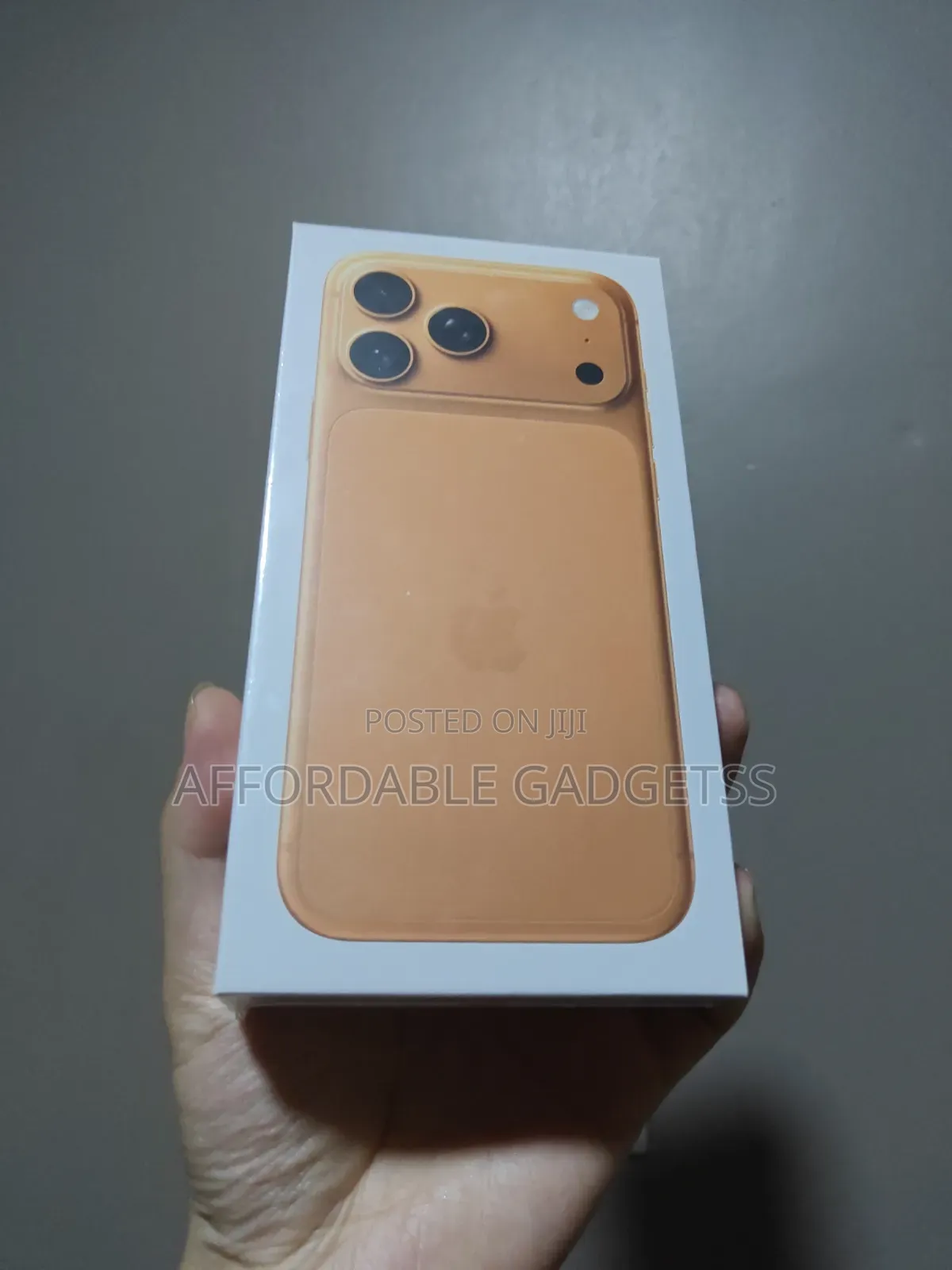 New Apple iPhone 17 Pro Max 256 GB Orange
