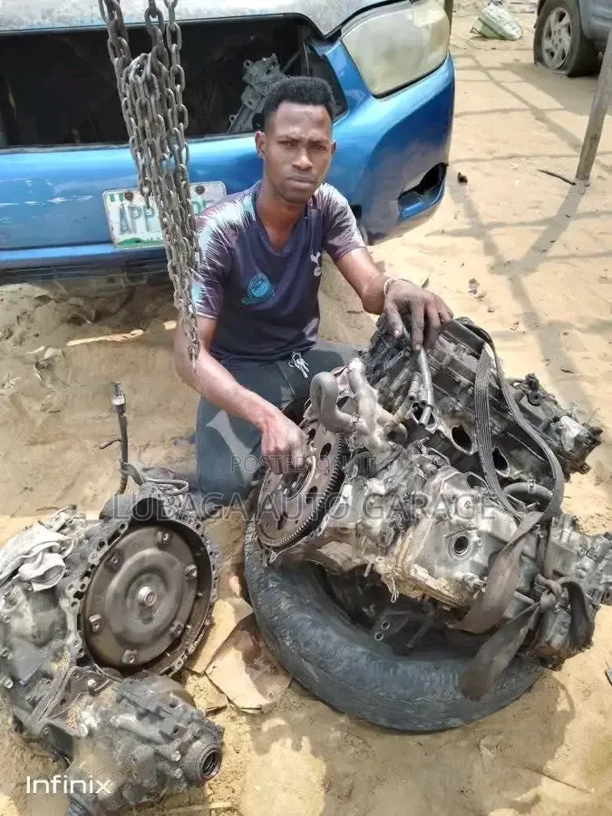 Engine Mechanic