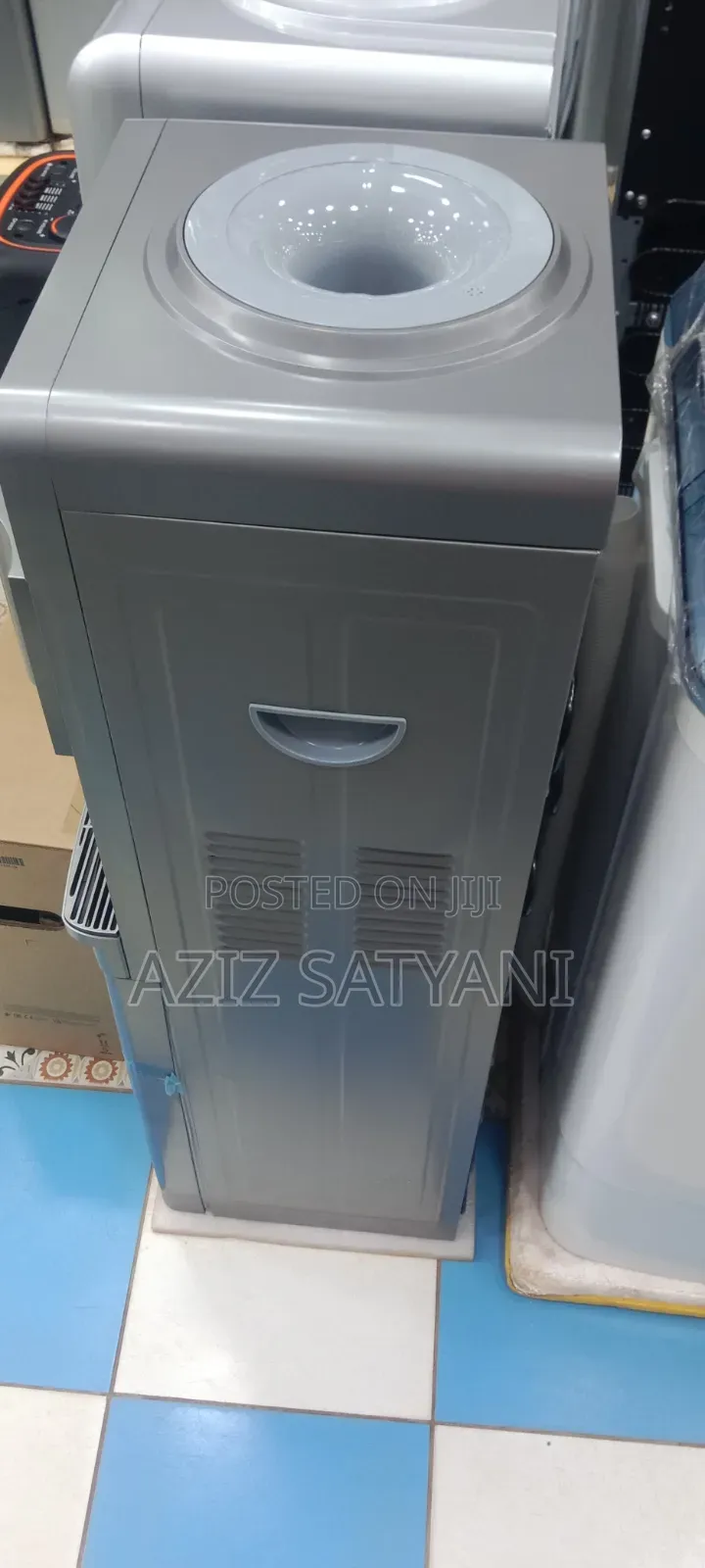 SPJ Hot and Cold Water Dispenser 3-Tap Top-Loading Electric Cooling