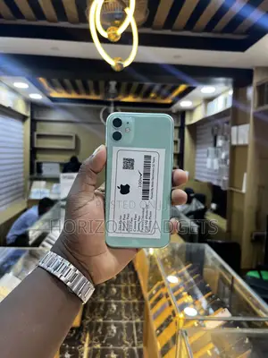 Apple iPhone 11 64 GB Green