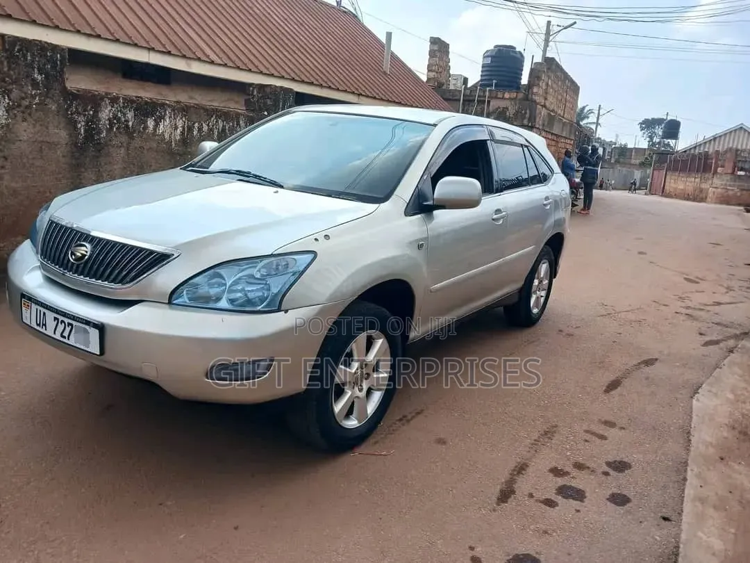 Toyota Harrier 2.4 2011 Silver