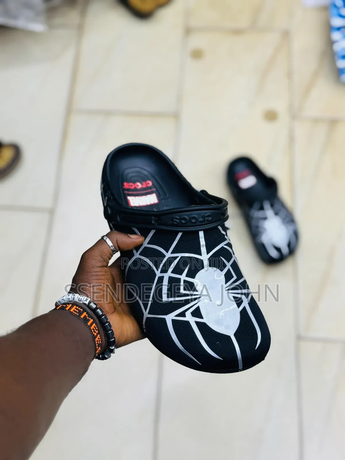Crocs X Marvel Classic Clog Spider-Man Neo Clogs