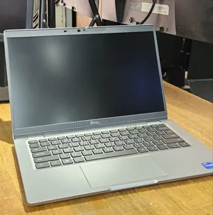 Laptop Dell Latitude 5320 32GB Intel Core i7 SSD 512GB