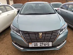 Toyota Premio 1.8 AWD 2018 Green
