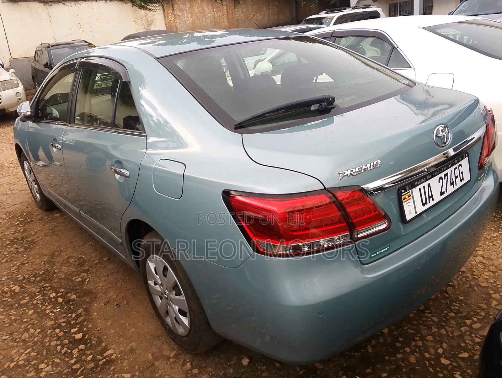 Toyota Premio 1.8 AWD 2018 Green