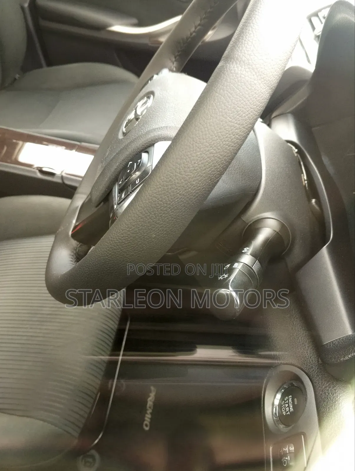 Toyota Premio 1.8 AWD 2018 Green