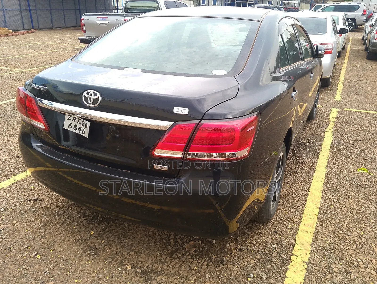 Toyota Premio 2017 Black