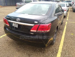 Toyota Premio 2017 Black