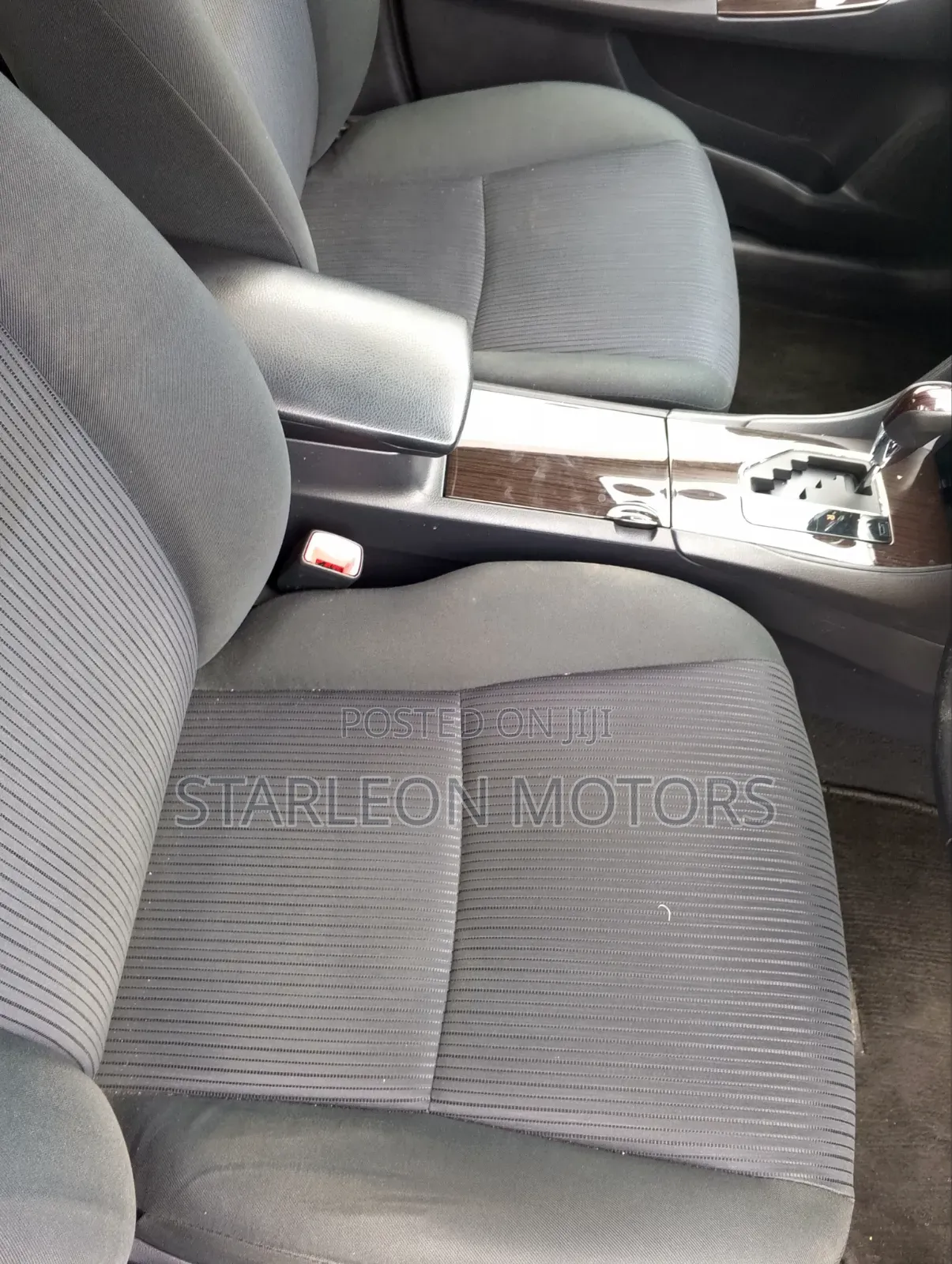 Toyota Premio 2017 Black