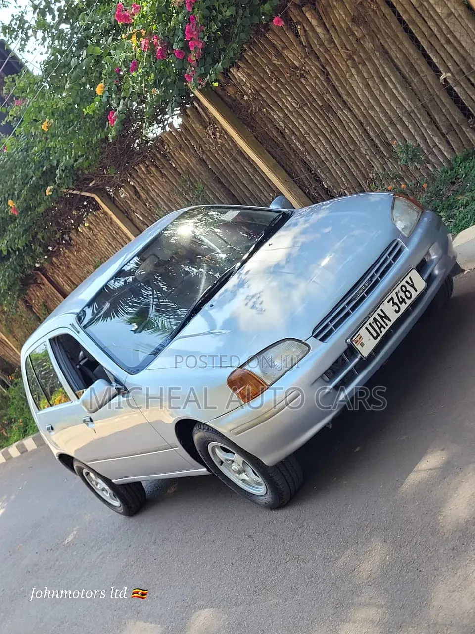 Toyota Starlet 2000 Silver