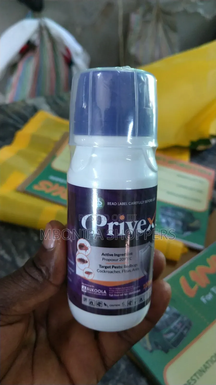 Privex Good Scent and No Stain Bedbugs and Cockroaches Killer.