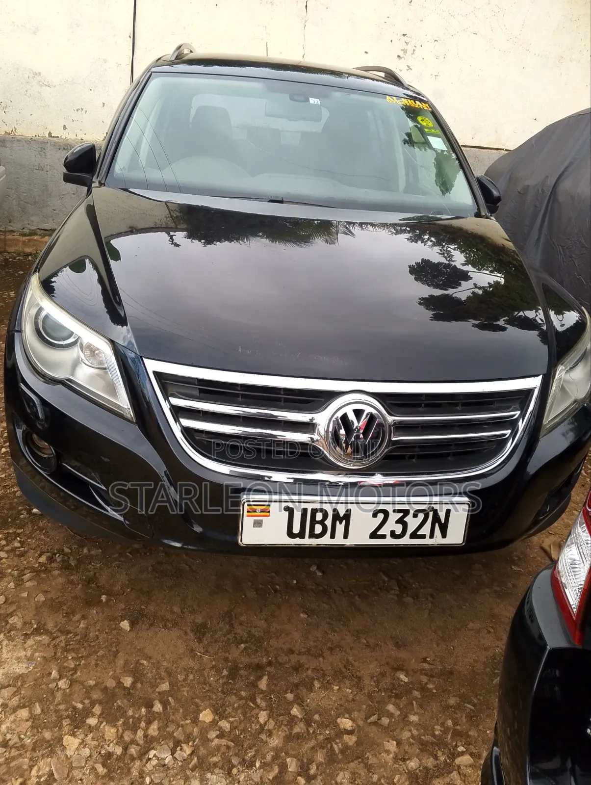 Volkswagen Tiguan 2010 Black