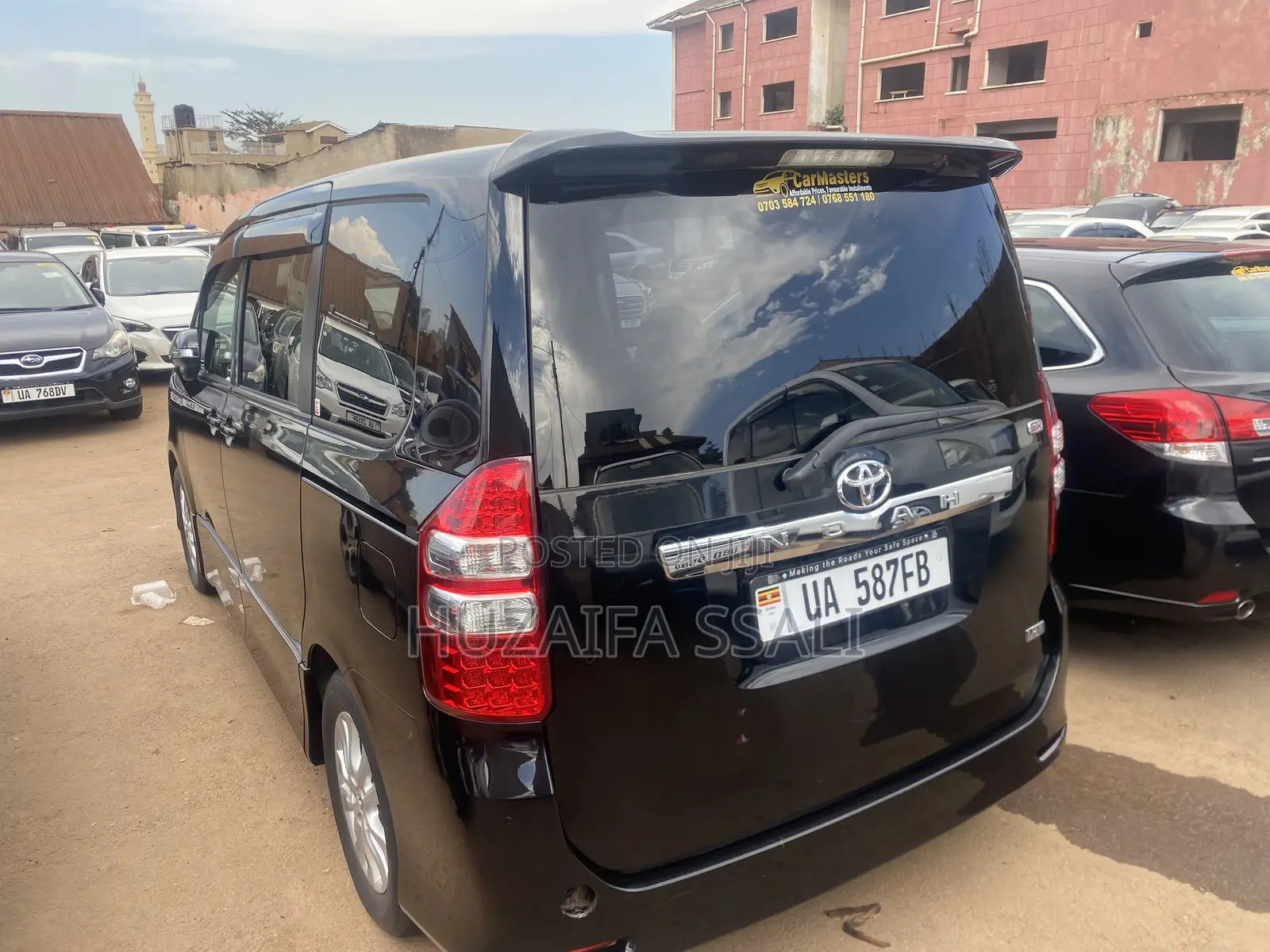 Toyota Noah 2015 Black