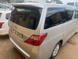 Toyota Alphard 2015 Silver