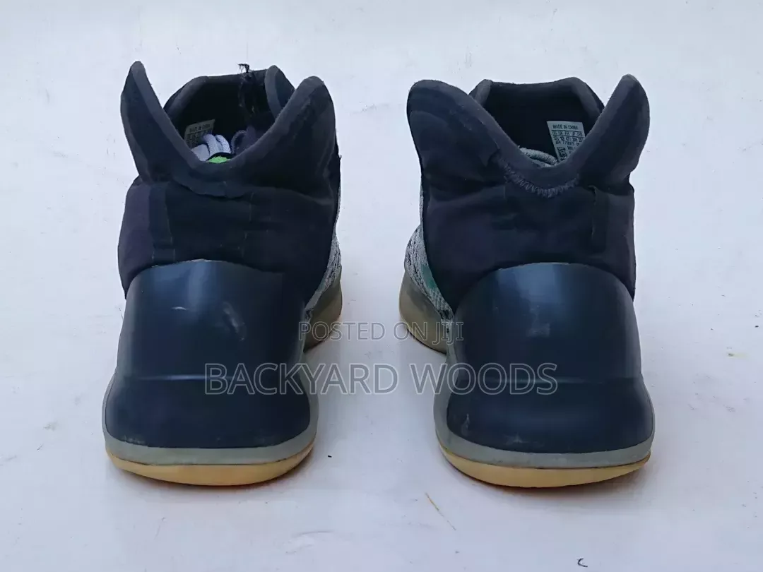 Adidas Ye Size 47Fr/12uk/12.5us Available Halla