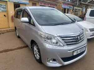Toyota Alphard 2015 Silver