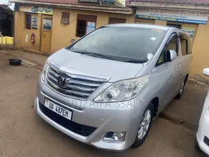 Toyota Alphard 2015 Silver