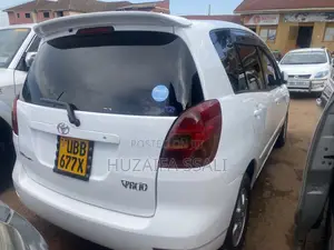 Toyota Corolla Spacio 2009 White