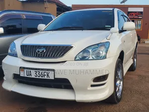 Toyota Harrier 2010 White