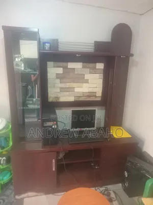 Mahogany Wallunit