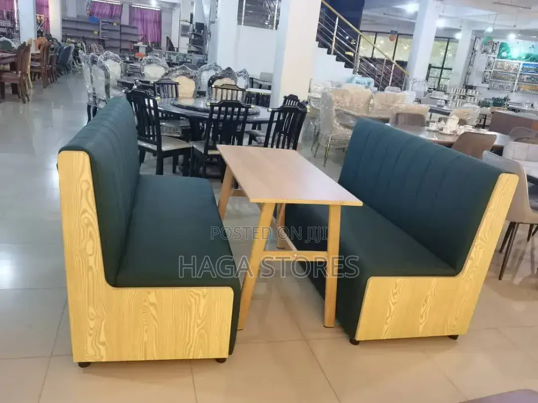 Restaurant Lounge Sofa With Table