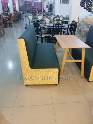 Restaurant Lounge Sofa With Table