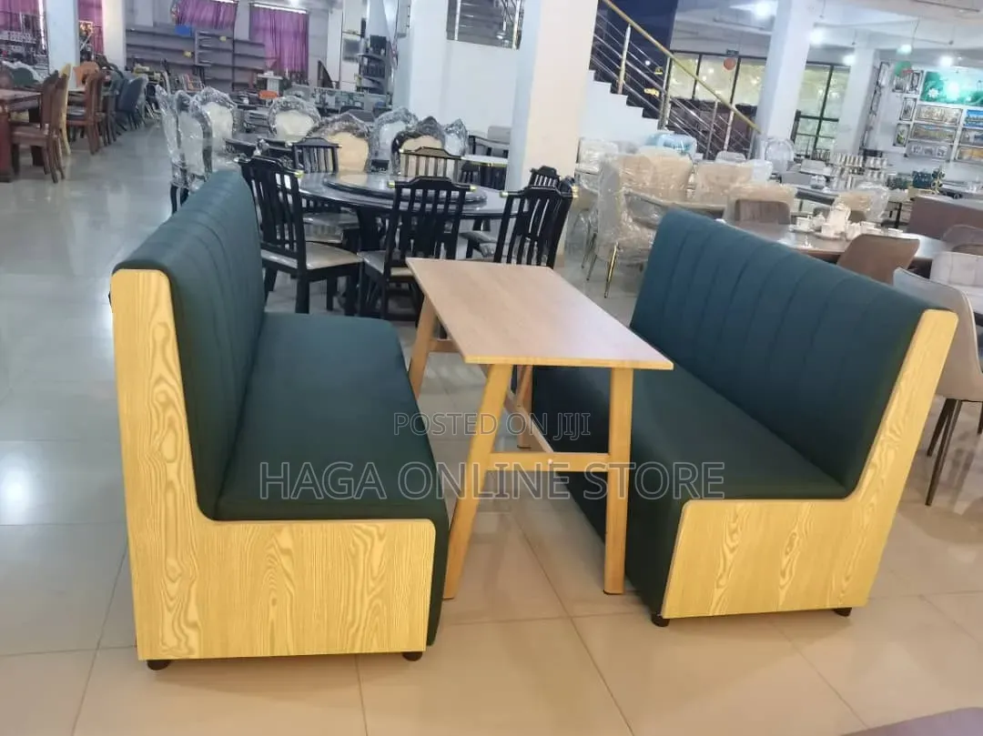Restaurant Lounge Sofa With Table