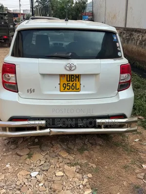Toyota IST 2010 White