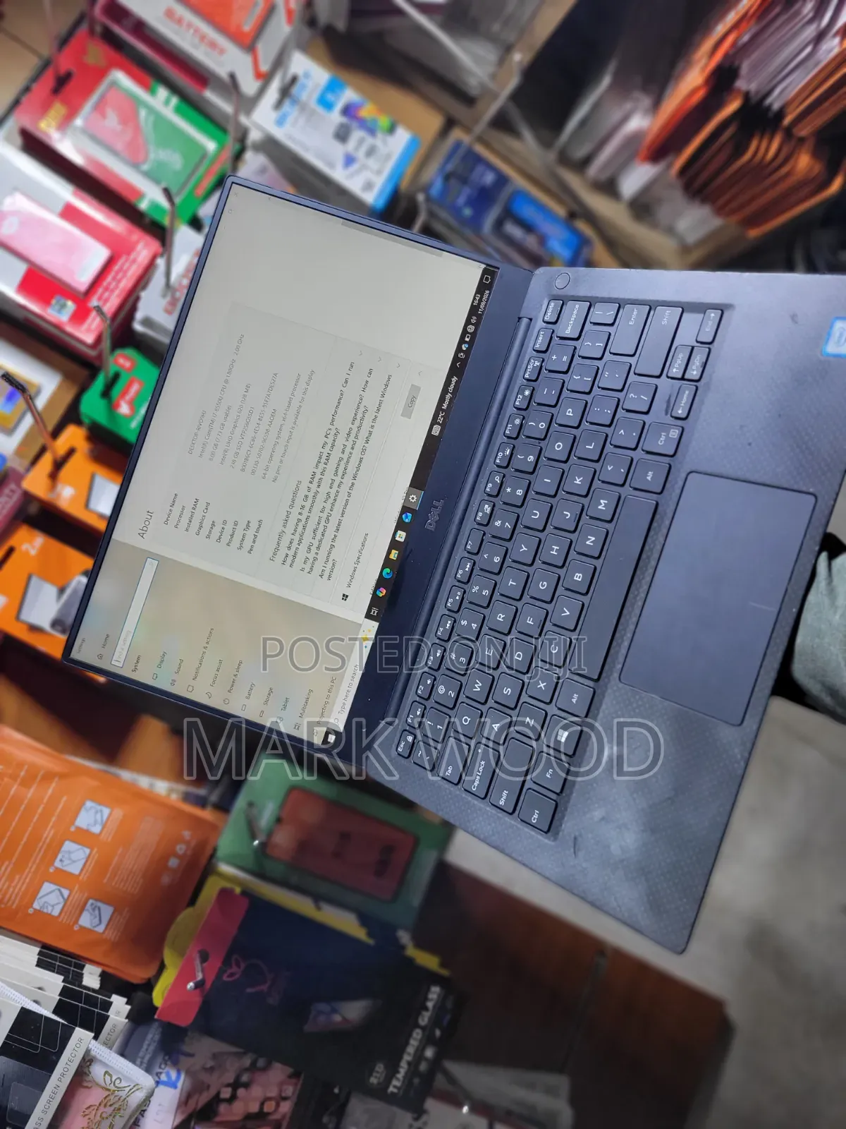 Laptop Dell XPS 13 9360 8GB Intel Core i7 HDD+SSD 256GB
