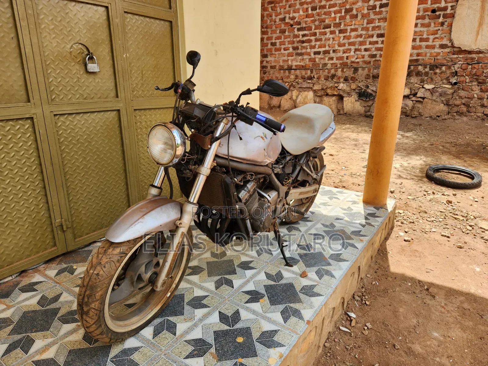 Kawasaki 2009 Silver