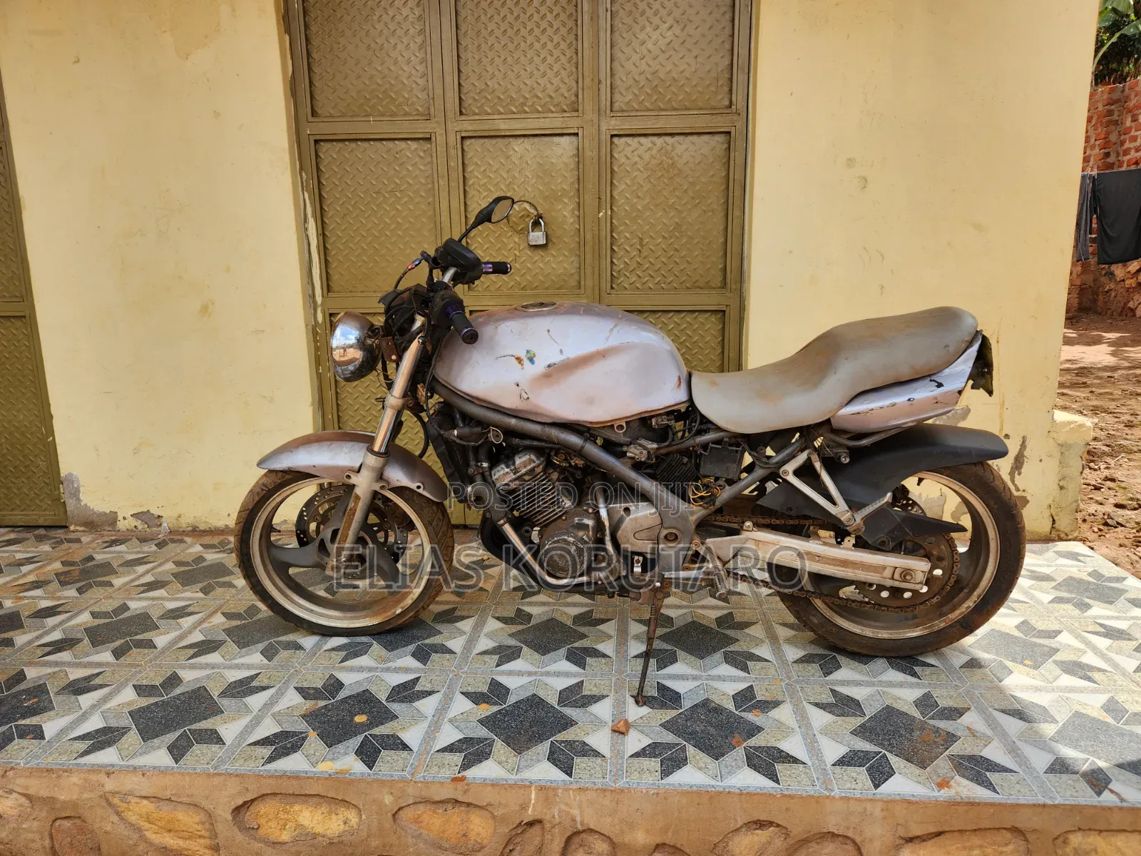 Kawasaki 2009 Silver