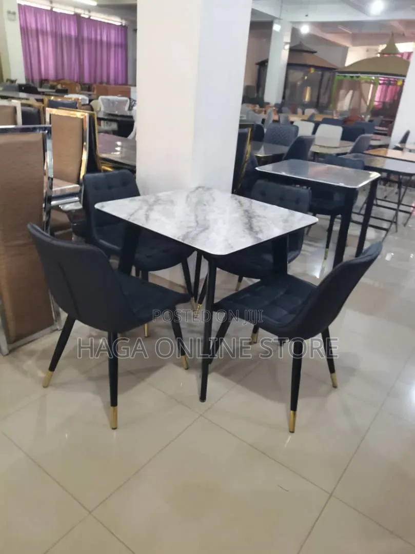 Four Seater Stylish Dinning