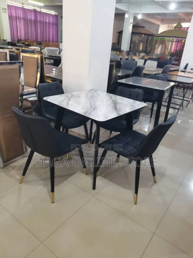 Four Seater Stylish Dinning