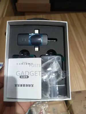 F11-2 Wireless Microphone