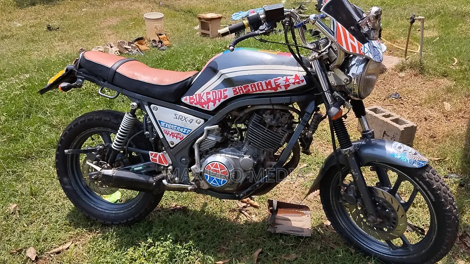 Yamaha 2012 Black