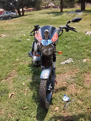 Yamaha 2012 Black