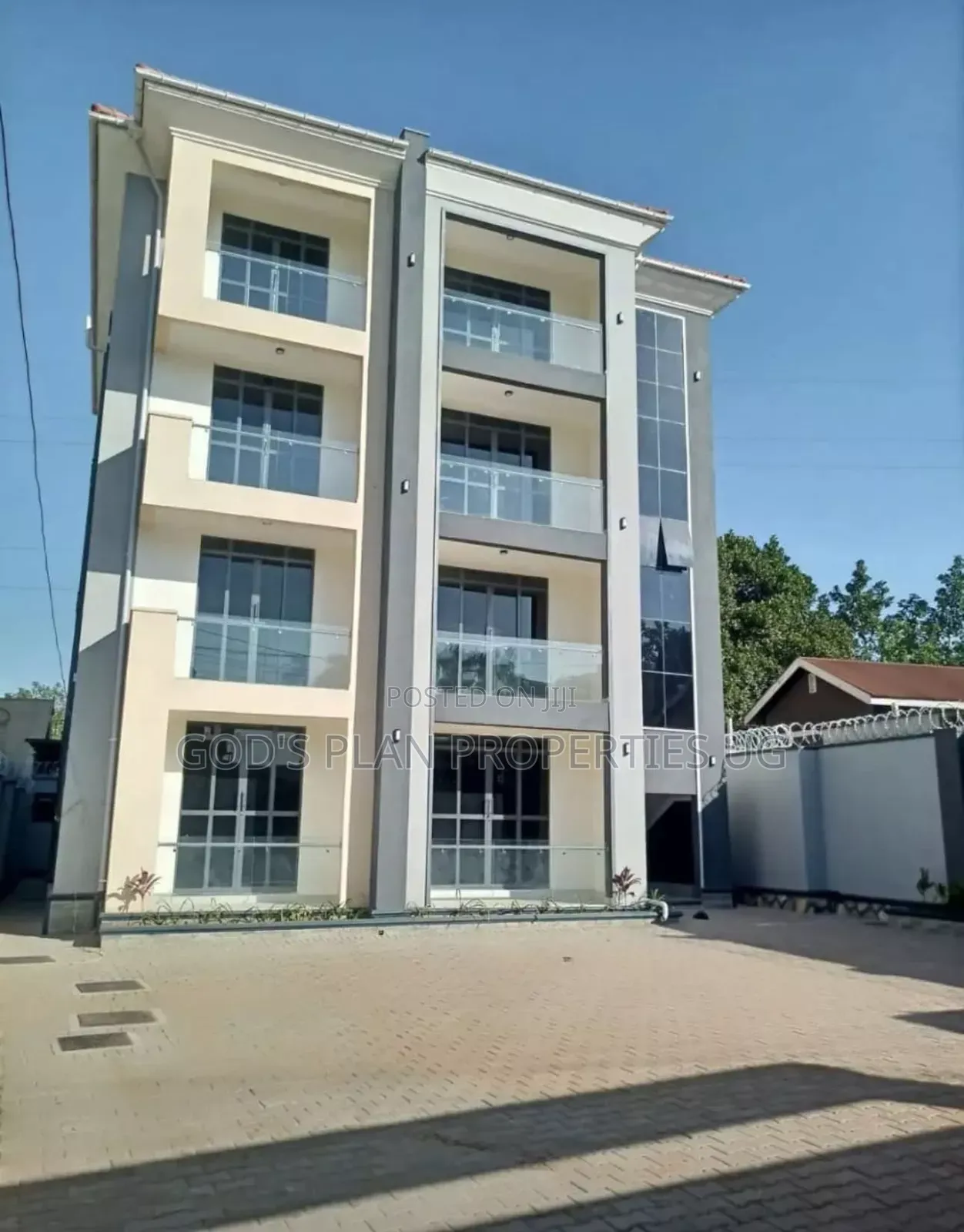 1bdrm Apartment in Muyenga Estate, Central Division for rent