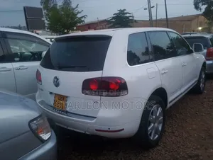 Volkswagen Touareg 2008 White