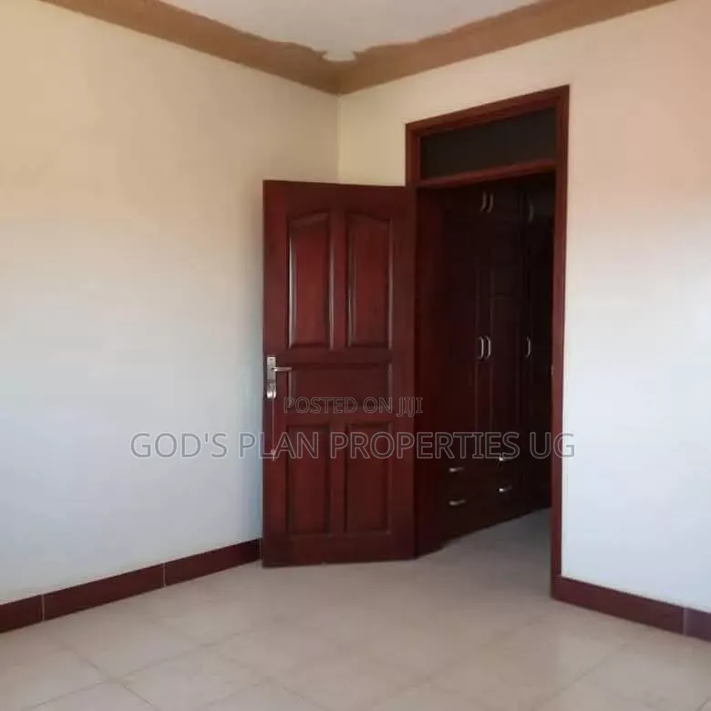 Studio Apartment in Mengo Estate, Central Division for rent