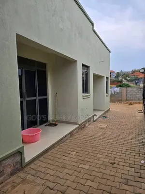 Studio Apartment in Mengo Estate, Central Division for rent