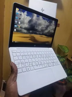 New Laptop Microsoft Surface Laptop SE 8GB Intel Celeron SSD 128GB