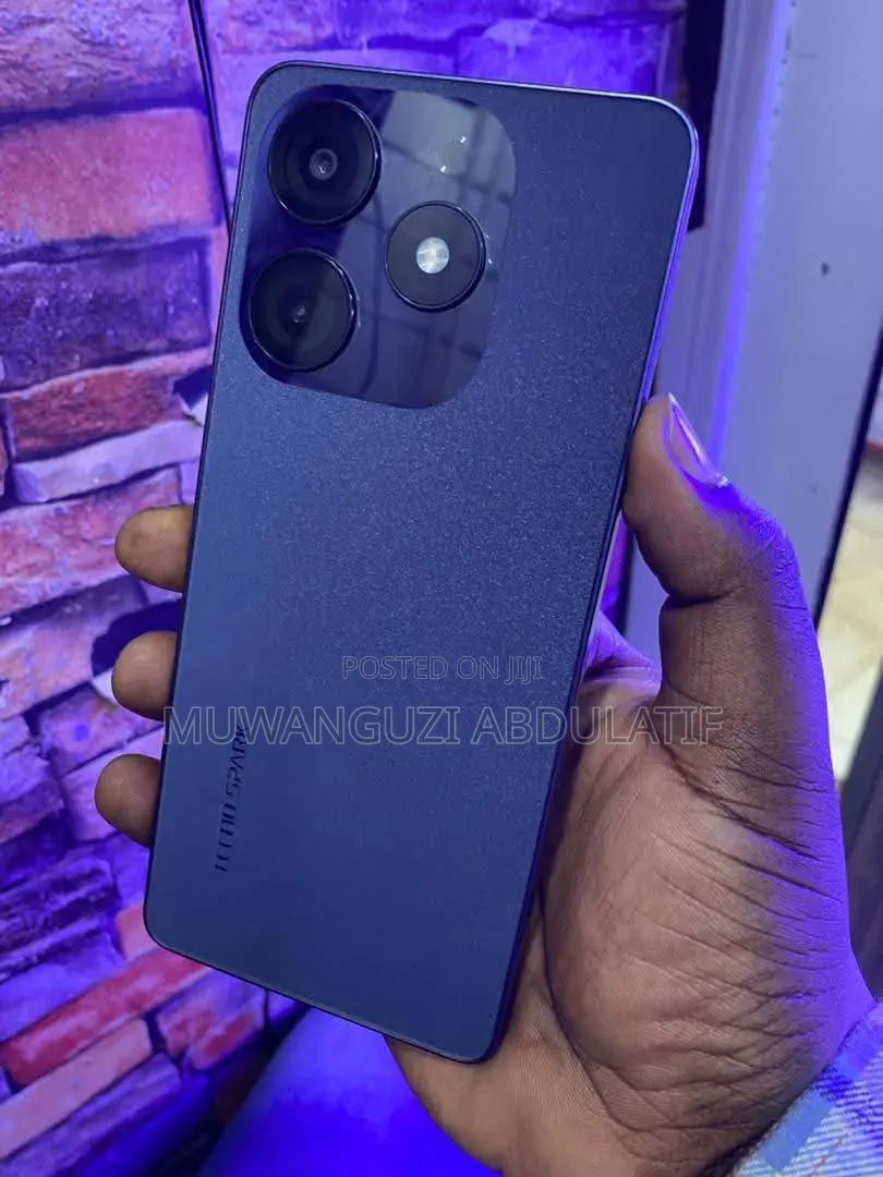 Tecno Spark 10 Pro 128 GB Black